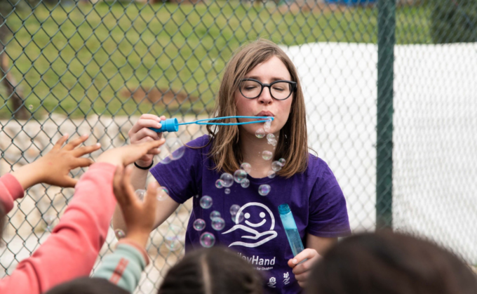 Da Rivalba alla Turchia per portare un sorriso ai bimbi in difficoltà