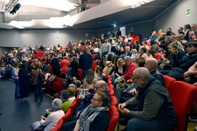 La solidarietà fa registrare il «sold out»