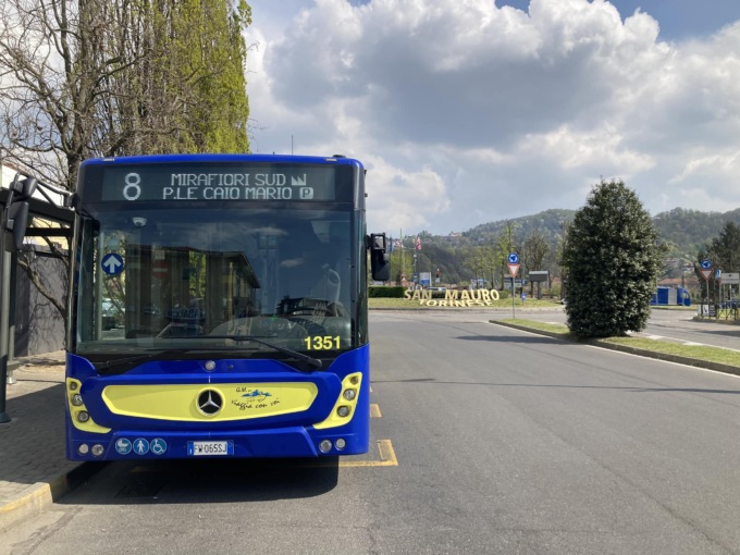 Raccolte più di 3mila firme per salvare la linea 8