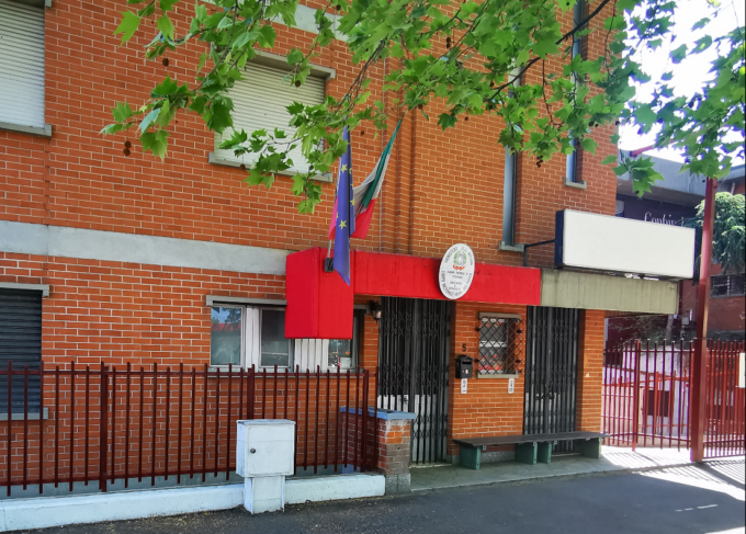 Rubano un cellulare e delle monetine al comando dei vigili del fuoco