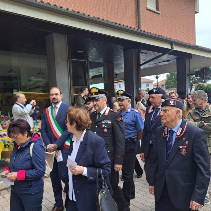 Patronale di Castiglione, la processione  per i santi Claudio e Dalmazzo FOTO E VIDEO