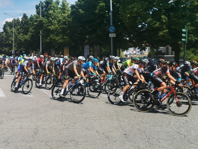 Il giro d’Italia Next Gen ha attraversato Settimo, Castiglione e San Mauro