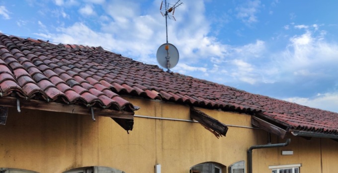 Amianto alla Campra: 184mila euro dalla Regione per la bonifica