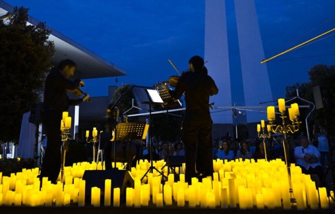 Torino Outlet Village palcoscenico di un’esperienza unica a lume di candela