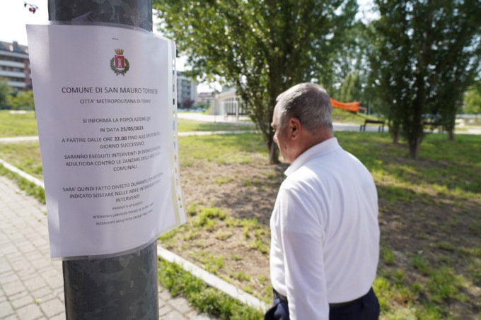 Zanzare, è polemica per la disinfestazione