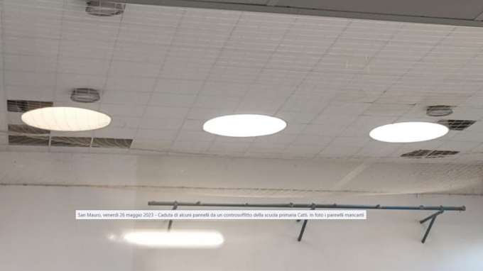 Alla scuola Catti infiltrazioni, danni al controsoffitto e allagamenti