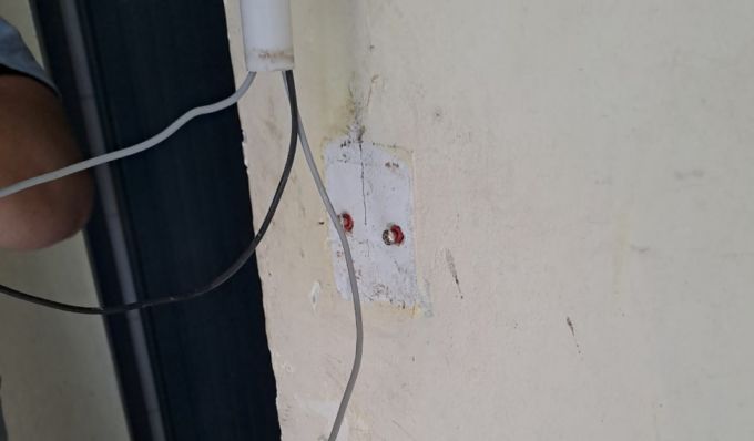 Castiglione: vandali devastano i bagni pubblici