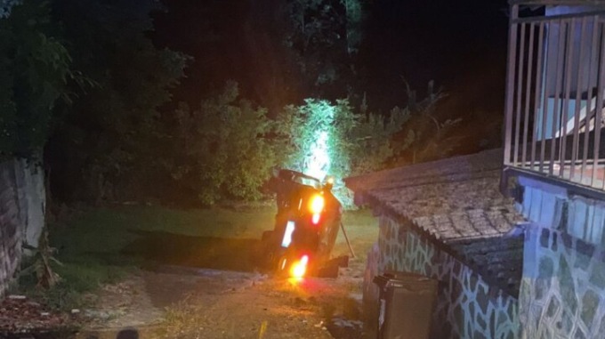 auto si ribalta castiglione