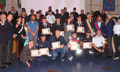 L'Associazione carabinieri premia i suoi "fedelissimi" - TUTTE LE FOTO