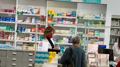 Presa la “Banda delle farmacie”: rubavano creme e prodotti di bellezza