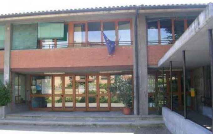 Più sicurezza per gli accessi alle scuole settimesi: ecco come