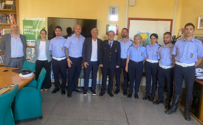 A Settimo consegnato un encomio speciale alla Polizia locale