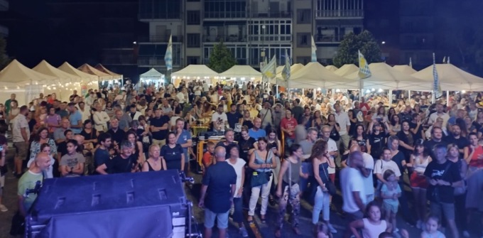Street food e musica: bagno di folla a Gassino – Foto e video