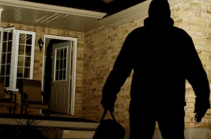 Condannata la “banda della Collina”: prima i furti nelle ville e poi le feste a Zanzibar