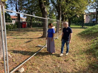 Nuovi attrezzi e giochi, anche inclusivi, in parchi e scuole