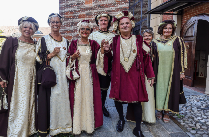 Uno straordinario viaggio nel tempo con la Famija Setimeisa