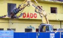 Iniziata la demolizione del "Dado": al suo posto uno dei progetti di punta dell'amministrazione Piastra - IL VIDEO