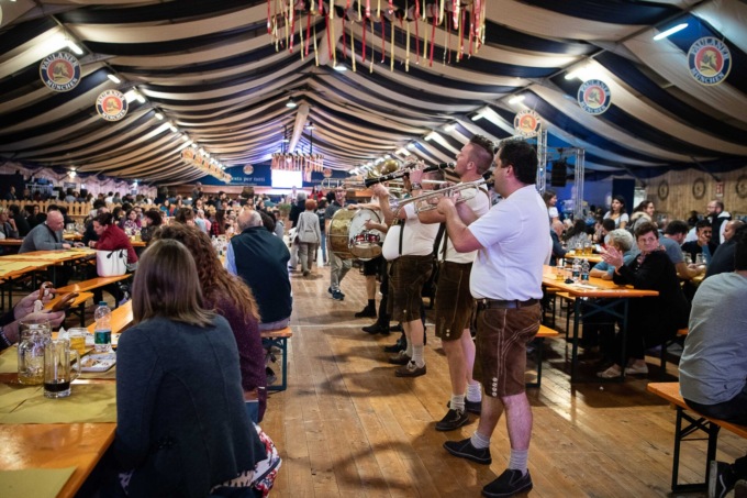 Il “Paulaner Oktoberfest Cuneo” 2023 torna, rinnovando la formula e aggiungendo un weekend