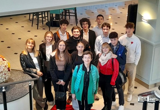 Giovani gassinesi in visita al parlamento europeo di Bruxelles