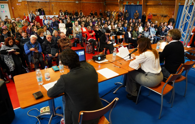 Per i docenti dell’istituto 8 Marzo questo dimensionamento “non s’ha da fare”