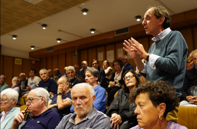 Supermercato all’ex Colenghi, residenti agguerriti: “Siamo stati ignorati”