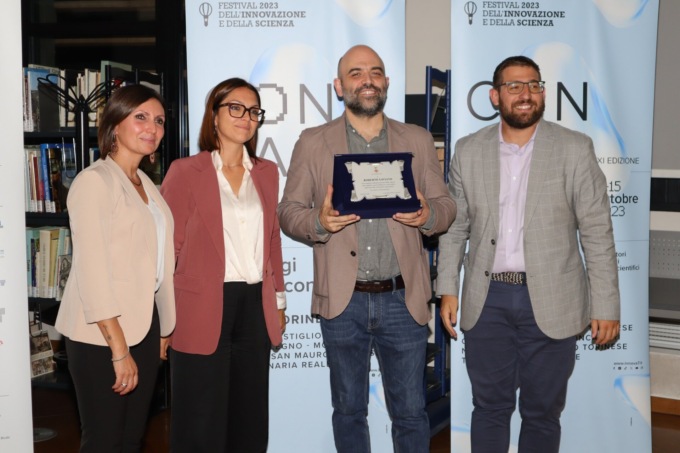 Settimo ha accolto Roberto Saviano e le sue riflessioni sui linguaggi mafiosi