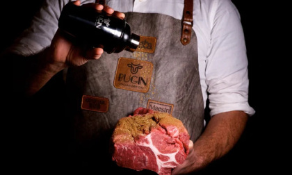 Tasta, un’eccellenza da provare: fra cocktail rub, bbq sauce e gin Bugin