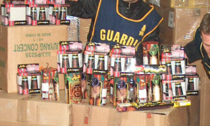 A Venaria scoperto un deposito di fuochi d'artificio pericolosi e illegali