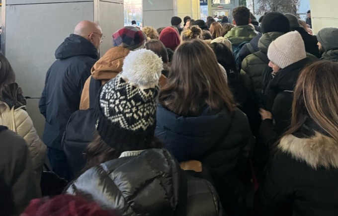 Tra caos e ritardi per i pendolari settimesi una mattinata da incubo