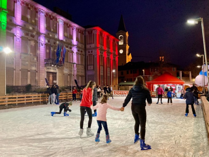 Piste di pattinaggio: a Settimo resta un mese in più, a San Mauro arriva tra poco