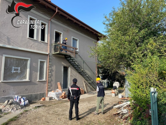 Lavoro nero e mancanza di documenti per la sicurezza: maxi multe attività sospese