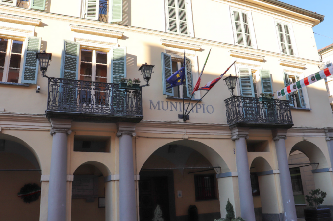 A Gassino aumentano le aliquote Irpef: opposizione in rivolta