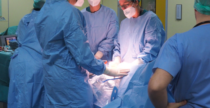 Per la prima volta il Sant’Anna apre le sale operatorie ai papà per i parti cesarei