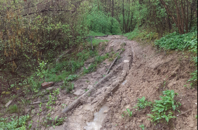La protesta a Castiglione: “I nostri sentieri invasi dalle moto”