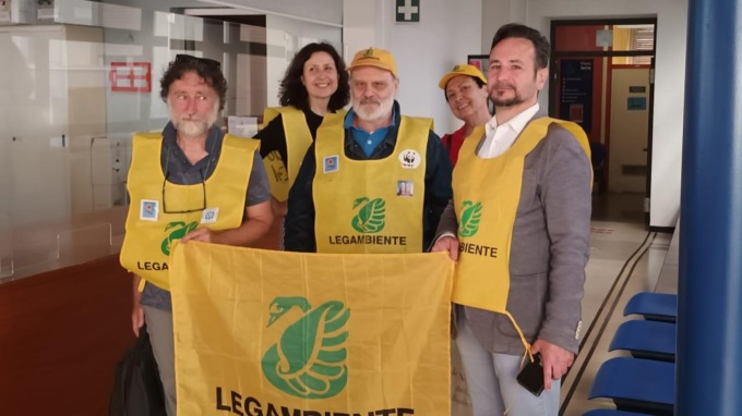 Settimo: presentate 2709 firme contro la tangenziale e il consumo di suolo