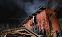 Paura a Castiglione: nella notte casa divorata dalle fiamme