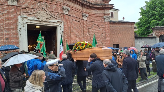 L’addio della Collina a Carlo Mazzone, campione di altruismo