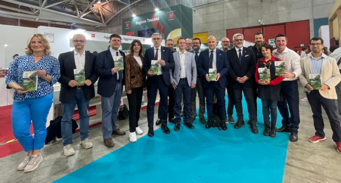 C’è Settimo nella “Guida dei Comuni sostenibili” presentata al Salone del libro