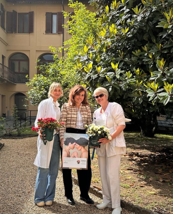 Emeis, azalee solidali per la ricerca contro il cancro