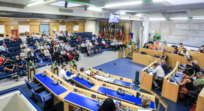 Settimo: primo consiglio comunale del “Piastra bis”