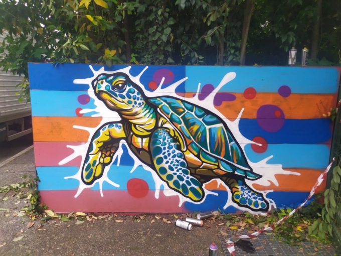 San Mauro, nuovo murale: al parco Antonelli è spuntata una “tartaruga gigante”