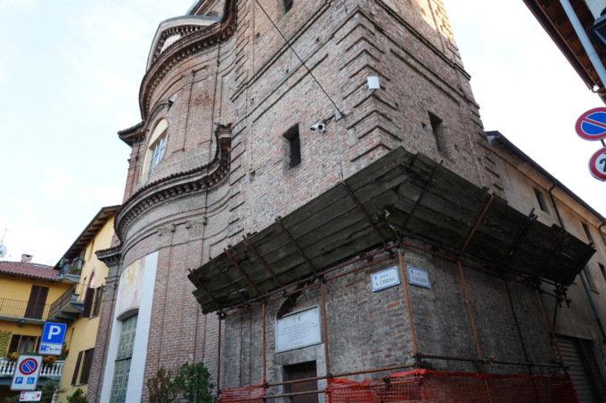 Chi suona le campane: il sindaco o il prete?