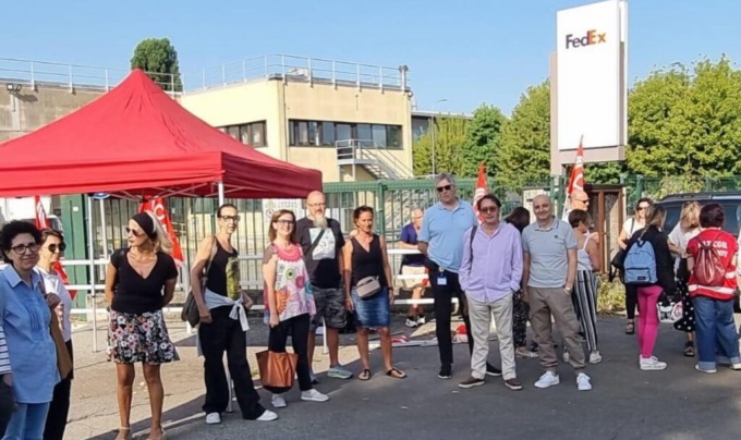 Anche alla FedEx di Settimo si sciopera: lavoratori a rischio