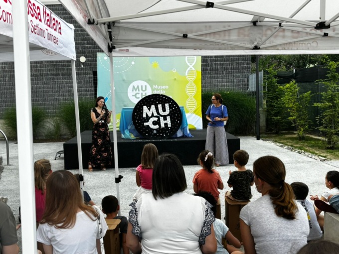 Settimo, boom di presenze per il secondo compleanno del Museo della Chimica