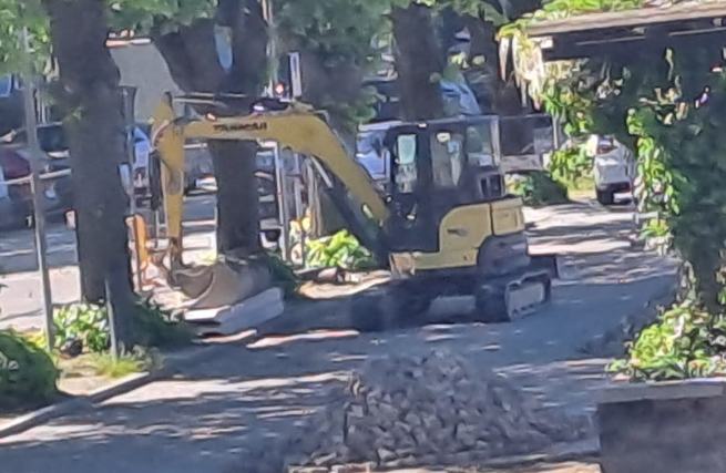 Piazza Europa, parla l’amministrazione: ecco come stanno le cose