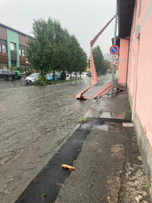 San Mauro, forte temporale colpisce la città: i danni