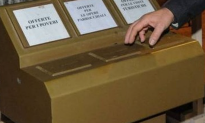 Settimo: il parroco lo sorprende a rubare le offerte in chiesa