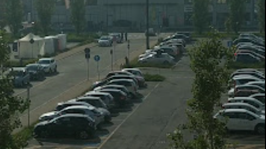 Scassinatori di auto in azione nel parcheggio dell’ospedale: arrestati