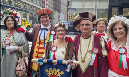 Famiija Setimeisa tra le vie di New York per il Columbus Day