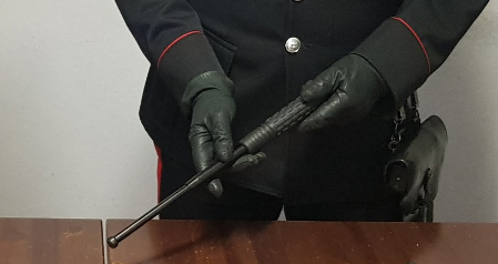 Giovane settimese sorpreso con un manganello in auto